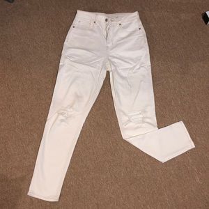 American Eagle Mom Jean